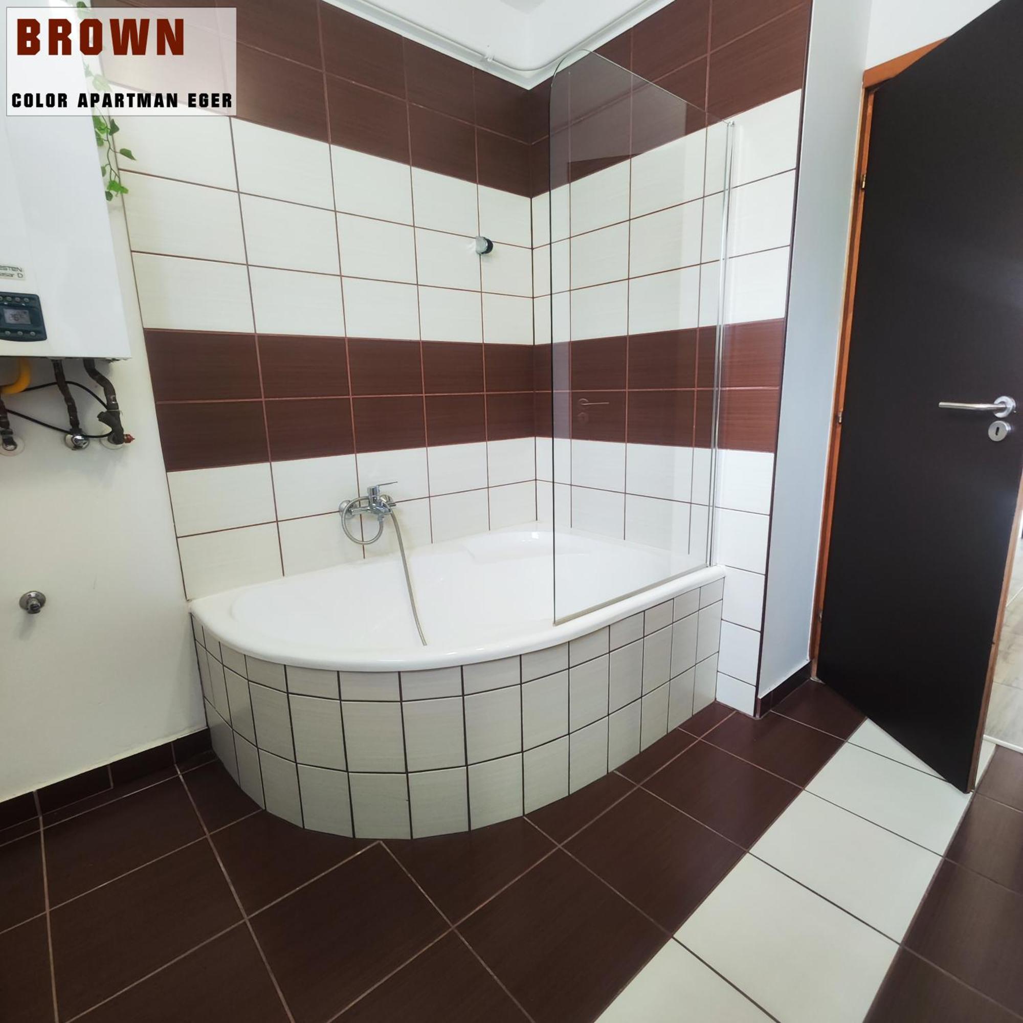 Color Apartmanok Eger Ngoại thất bức ảnh