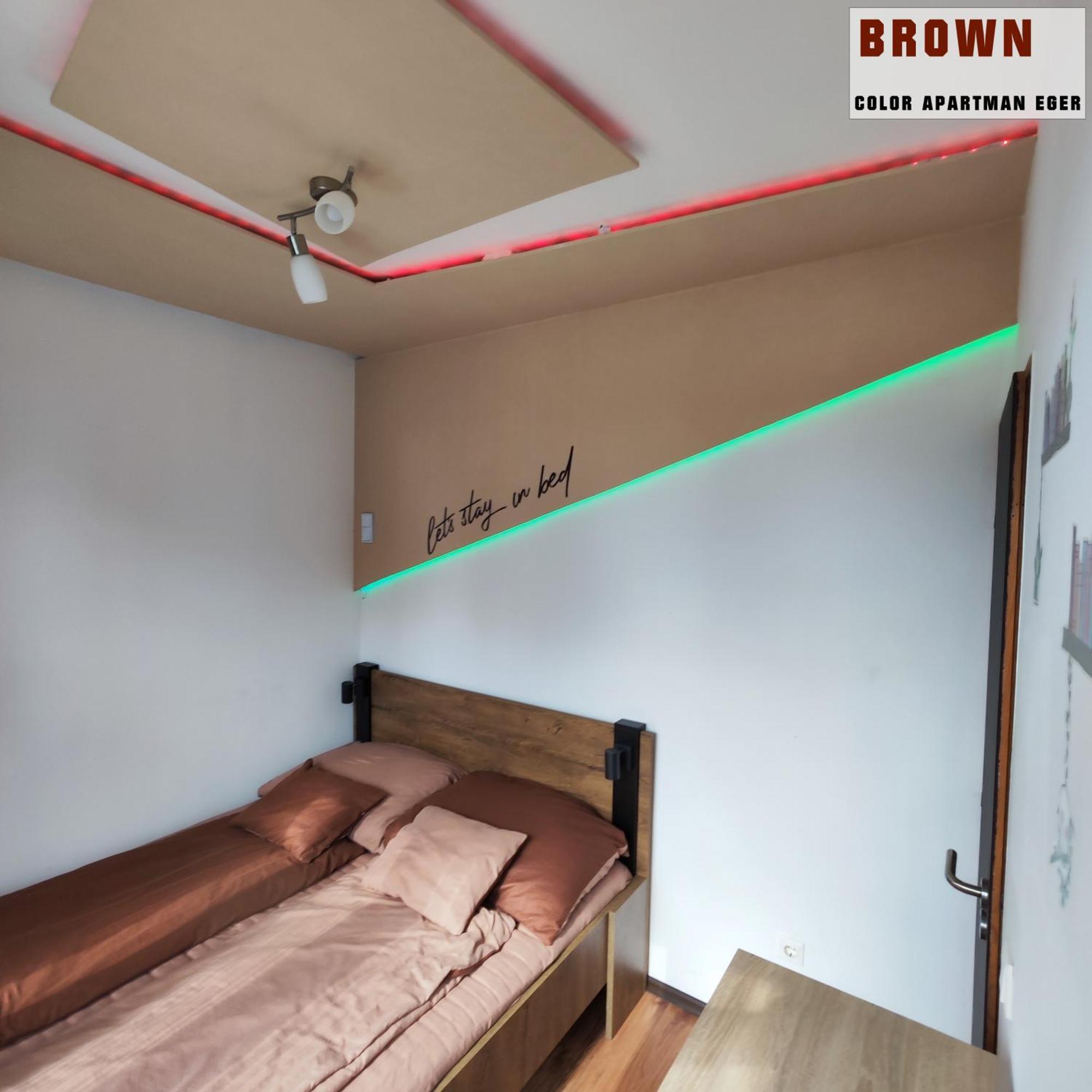 Color Apartmanok Eger Ngoại thất bức ảnh